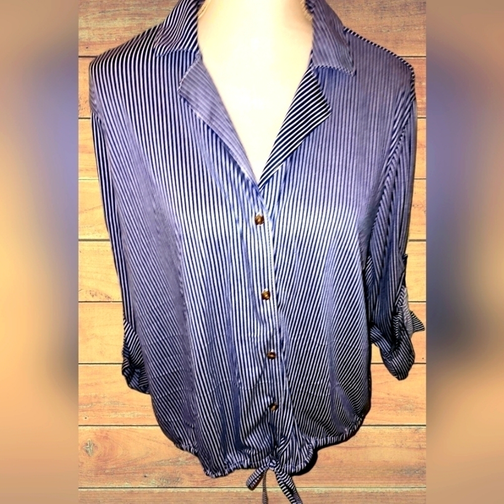 EDEN AND OLIVIA  DRAWSTRING BLOUSE